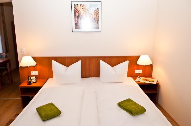 Goethe Apartments Frankfurt am Main Bagian luar foto
